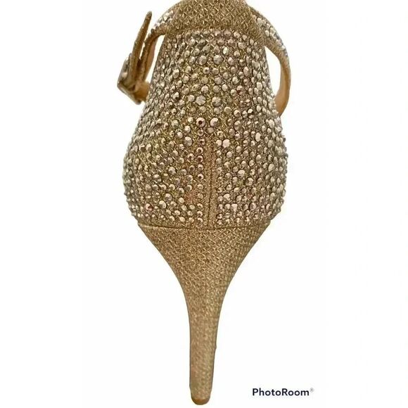 INC Crystal Open Toe with bow Sandals - Picture 4 of 8